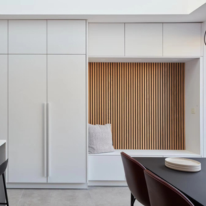 Absorbeur acoustique en lattes de bois décoratives pour les murs des restaurants, panneau acoustique à NRC élevé pour la décoration intérieure des cafés - Product Image 1