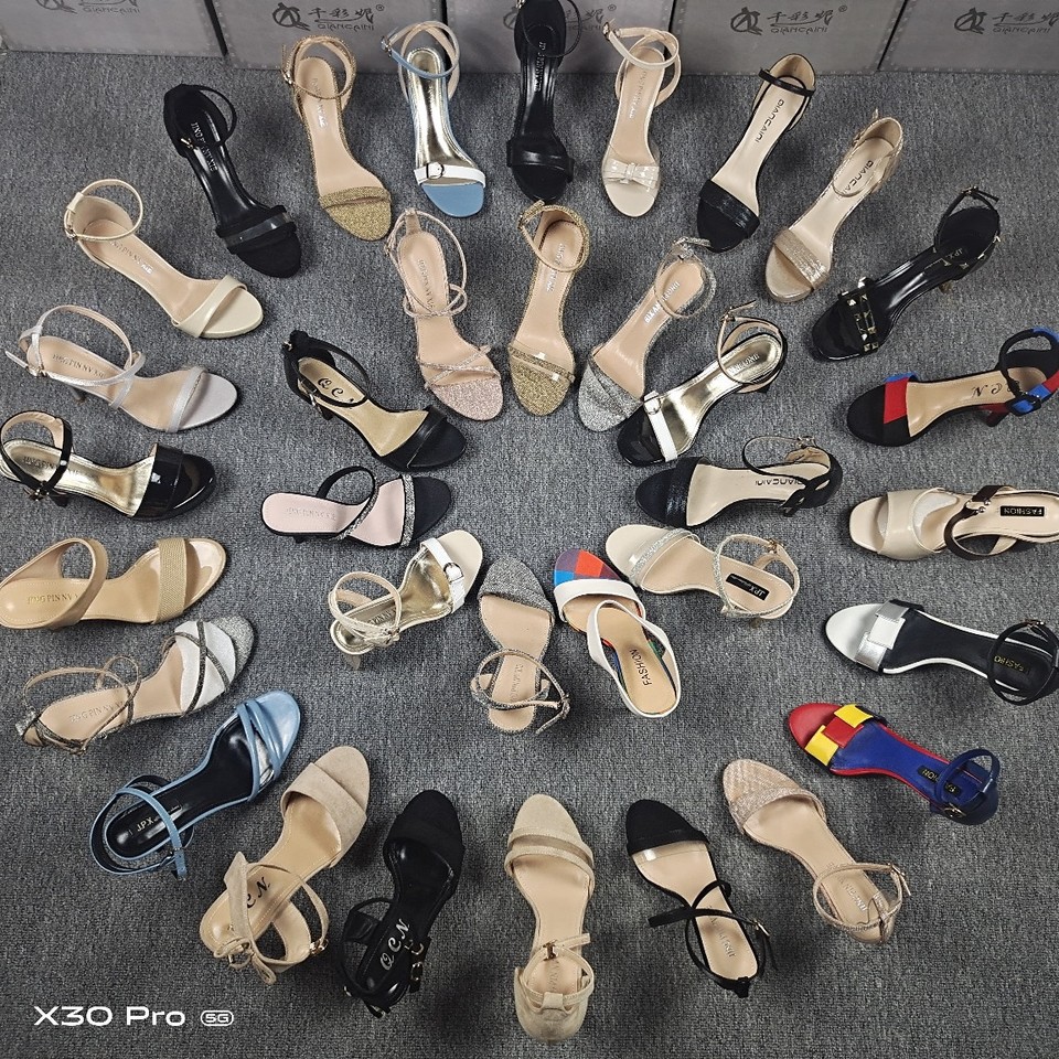 Hl-099 Cheap Instock Bulk Wholesale High Quality High Heel With Leather Strap Point Toe Open Toe Ankle Strap Heels Women Sandals