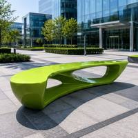 Banco de Fibra de Vidrio Curvo Moderno con Diseño Hueco Creativo, Superficie Brillante, Asiento Público Artístico para Plaza, Galería, Aeropuerto