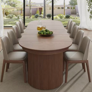 Tavolo da Pranzo Rotondo Allungabile in Legno Massello Moderno e Lussuoso con Design Ecologico Fatto a Mano e 6 Posti per Hotel o Soggiorno - Product Image 1