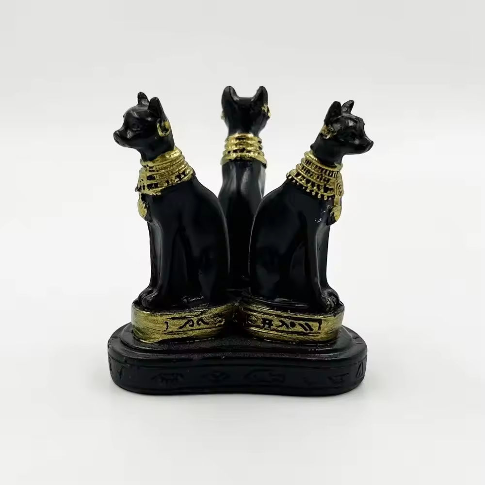 Ornements de chat égyptien doré