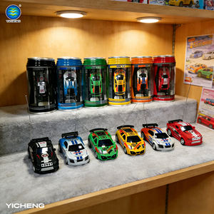 Nouveauté : Mini Voiture RC 6 Couleurs Assorties, Télécommandée 2.4G avec Lumières, Jouet Portable pour Enfants - Product Image 1
