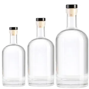 Nhà Máy Cung Cấp 750Ml Whisky Chai Thủy Tinh Tùy Chỉnh Decal 700Ml Chai Vodka Với Nút Chai Nóng Bán 750Ml Gin Chai Rượu