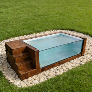 Piscina Contemporánea con Borde Infinito, con Impresionantes Vistas y Líneas Arquitectónicas Elegantes - Product Image 4