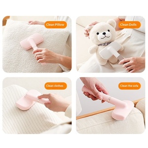 <span class=keywords><strong>Brosse</strong></span> de toilettage auto-nettoyante réutilisable pour <span class=keywords><strong>animaux</strong></span> de compagnie avec un bouton de dégagement pour éliminer les <span class=keywords><strong>poils</strong></span>. - Product Image 5