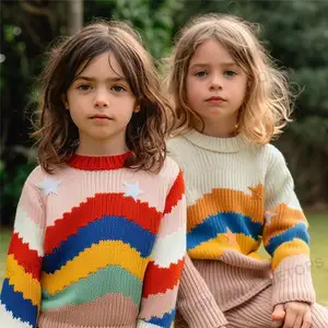 2023 в новом стиле для маленьких мальчиков и девочек, в полоску, с длинным рукавом, с принтом в виде радуг и звезд; Вязаный свитер для детей;