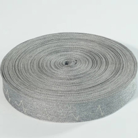 Ruban en polyester Aoya de 25 mm, gris clair, phosphorescent, couleur unie, style chevrons, échantillon disponible