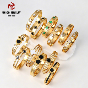 18K PVD-Vergoldete Vierblättrige Kleeblatt-Anhänger, Zwei Jahre Anlaufgarantie, Edelstahl-Armreifen, Klassischer Modeschmuck für Damen - Product Image 4