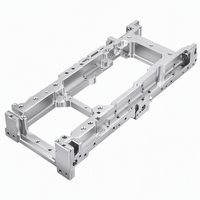 Support de fixation pour GPU usiné sur mesure par CNC de précision pour serveur IA H100 H200 B100 et installation de châssis de centre de données