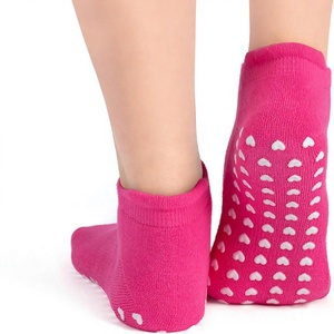 Chaussettes de yoga antidérapantes à motif cœur rose vert bleu, amortissantes, évacuant l'humidité, haute élasticité, unisexe, pour exercices à domicile, toutes saisons - Product Image 3