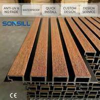 Panneaux muraux à lattes modernes pour l'extérieur, bardage extérieur en WPC écologique, panneaux décoratifs composites pour jardin et façade de maison