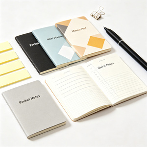 Set de Regalo de Cuaderno Personalizado, Impresión de Cuaderno con Tapa Blanda, Diario A7 con Papel Liso, Esquinas Redondeadas y Banda Elástica - Product Image 1