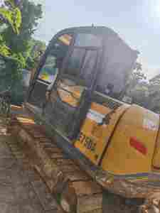 Mini-excavatrice hydraulique d'occasion officielle XCMG XE75DA, excavatrice sur chenilles de 7,5 tonnes, prix de vente - Product Image 3