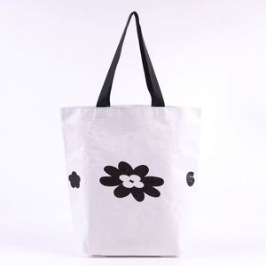 Custom Logo Laminated PP Woven Tote Shopping Bag Eco-Friendly PP Woven <b>Handbag</b> - Product Image 1