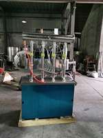 Machine de remplissage et d'embouteillage de boissons gazeuses, eau gazeuse, eau pétillante, eau carbonatée, soda, eau au dioxyde de carbone