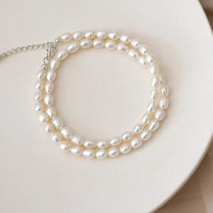 Collier polyvalent en argent 925 avec perle d'eau douce naturelle, chaîne de clavicule luxueuse et simple inspirée d'Instagram, design classique de collier ras du cou - Product Image 2