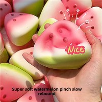 Balle anti-stress en PU, texture mochi, en forme de pastèque, à rebond lent, jouet en forme de fruit pour jeunes (15-35 ans) - Anti-stress