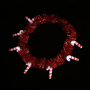 Collier de fête fantaisie lumineux dans le noir, 7 LED, durable, motifs canne à sucre, flocon de neige, sapin de Noël, à piles, pour les fêtes - Product Image 3