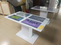 21.5 pouces Quatre écran Lcd ordinateur interactif table tactile restaurant produits pour la maison intelligente écran tactile type de table multifonctionnelle