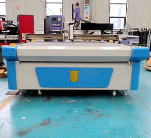 Machine de découpe CNC pour découper du <span class=keywords><strong>mousse</strong></span> EVA d'une épaisseur entre 10 mm et 50 mm - Product Image 3