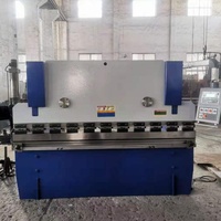 Presse plieuse CNC pour équipement industriel 25T 1.6M Machine à cintrer hydraulique en tôle d'acier Presse pliante en acier inoxydable