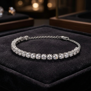 Chaîne de poignet tennis intemporelle à quatre griffes avec diamant de laboratoire et pierre unique de 0,5 ct incrustée - Product Image 3