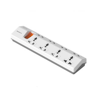 Regleta de alimentación de 4 tomas con enchufe UK/EU, 13A, 3000W, de ABS y cobre, para mesa, con protección contra sobrecarga, para uso comercial. - Product Image 1