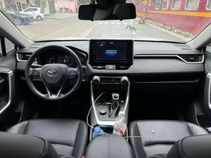 Vente en gros de voitures Toyota <span class=keywords><strong>Rav</strong></span> <span class=keywords><strong>4</strong></span> neuves et d'occasion, RAV4 5 places, 2021, <span class=keywords><strong>2022</strong></span>, 2023, 2024, <span class=keywords><strong>RAV</strong></span>-<span class=keywords><strong>4</strong></span> AWD, voiture à essence d'occasion - Product Image 6