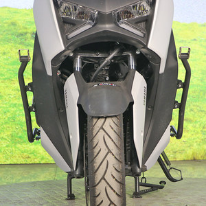 23 <span class=keywords><strong>Modelli</strong></span> <span class=keywords><strong>Yamaha</strong></span> XMAX300: Barra di Protezione, Faro Impermeabile, Paraurti Anticaduta, Staffa Laterale Anticaduta SH226 in Acciaio Inox - Product Image 3