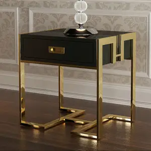 现代豪华沙发边桌床房床头柜，带金色不锈钢框架，用于客厅家具