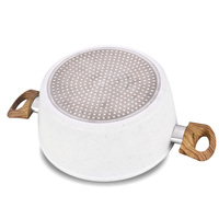 Casserole de cuisine moderne antiadhésive en aluminium et granit avec poignées en bois, compatible induction, écologique pour la maison