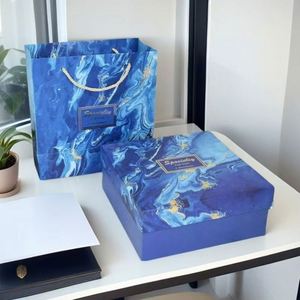 Lot de Grands Sacs Cadeaux en Papier avec Poignées pour Mariage, Anniversaire, Baby Shower, Fête de Demoiselle d'Honneur - Product Image 1