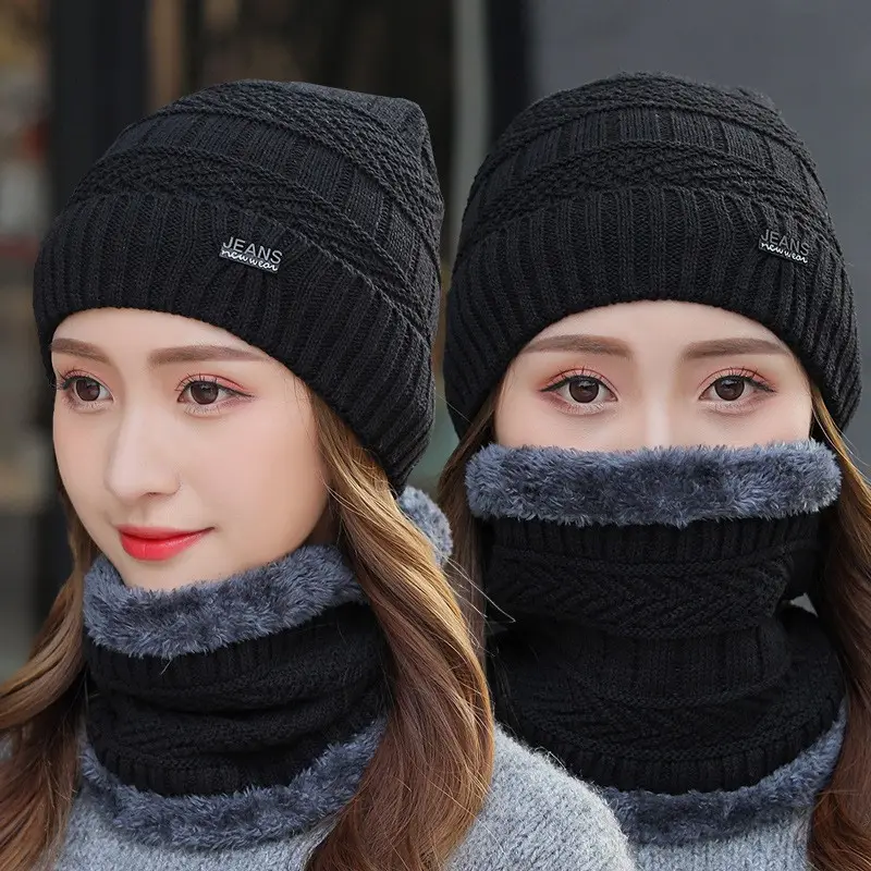 2024 New Wholesale Polyester Woolen Hood Outdoor Winter Windproof Warm Knitted Beanie Hat