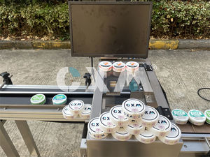 Máquina Automática de Etiquetado de Sellos Fiscales con Posicionamiento Preciso para Envases Redondos - Product Image 3