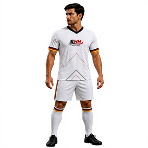 Ensemble d'uniformes de football personnalisés pour hommes, maillot et short de football d'équipe, respirant, séchage rapide, imprimé par transfert thermique, 100% polyester, été, 3D - Product Image 1