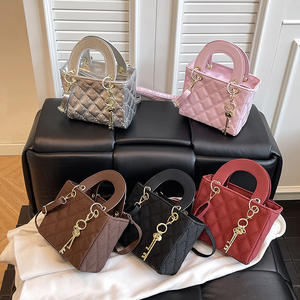 Sac à main tendance personnalisé, sac à main de luxe haut de gamme, sac bandoulière léger pour femme, mini sacs élégants en cuir PU - Product Image 6