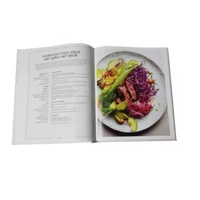 Livre de recettes en papier relié, imprimé en quadrichromie CMYK, livre de recettes personnalisé en couleur avec finition brillante/mate et pages personnalisées