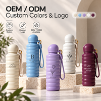 Bouteille d'eau isotherme en acier inoxydable de 20 oz avec paille escamotable, cordon portable, design côtelé, logo personnalisé, couleur OEM ODM