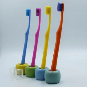 Escova de dentes com cabo colorido, cerdas macias de 0.10mm, ultra macia, cerdas de adultos