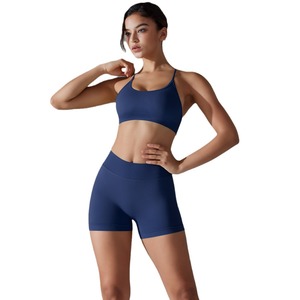 Ensemble de vêtements de sport à dos nageur OEM-Tenue d'entraînement sans couture évacuant l'humidité 2 pièces en vrac - Product Image 5
