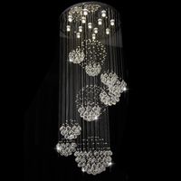 Longue spirale glands lustres en cristal goutte de pluie glands lampes suspendues Duplex Hall escalier en colimaçon plafonnier