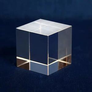 Cube de cristal transparent K9, bloc de verre optique, artisanal, 60 mm, logo personnalisé, ornement de table, cadeau, vente en gros - Product Image 1