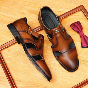 Sandalias casuales de cuero vacuno para hombre, diseño recortado, para verano y exteriores, nuevos zapatos formales de negocios de cuero genuino para hombre - Product Image 1