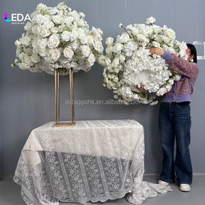 LEDA Nouvelle Arrivée Luxe Haute Qualité Boule de Roses Artificielles 5D en Soie Blanche Grande 60cm Centre de Table et Décoration de Mariage - Product Image 1