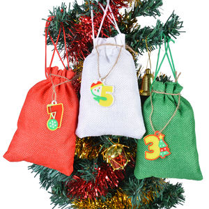 Nouveau <span class=keywords><strong>calendrier</strong></span> de l'avent numérique imprimé en 3D écologique moderne, sac cadeau en lin 10x14cm YW pour un usage domestique, bonbons pour enfants - Product Image 2
