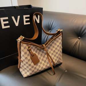 Dropship Direct Vintage Print Shoulder <b>Bag</b> Spacious Crossbody Purse Boho Casual Tote Multi-Compartment <b>Women</b> Trendy <b>Accessory</b> - Product Image 2