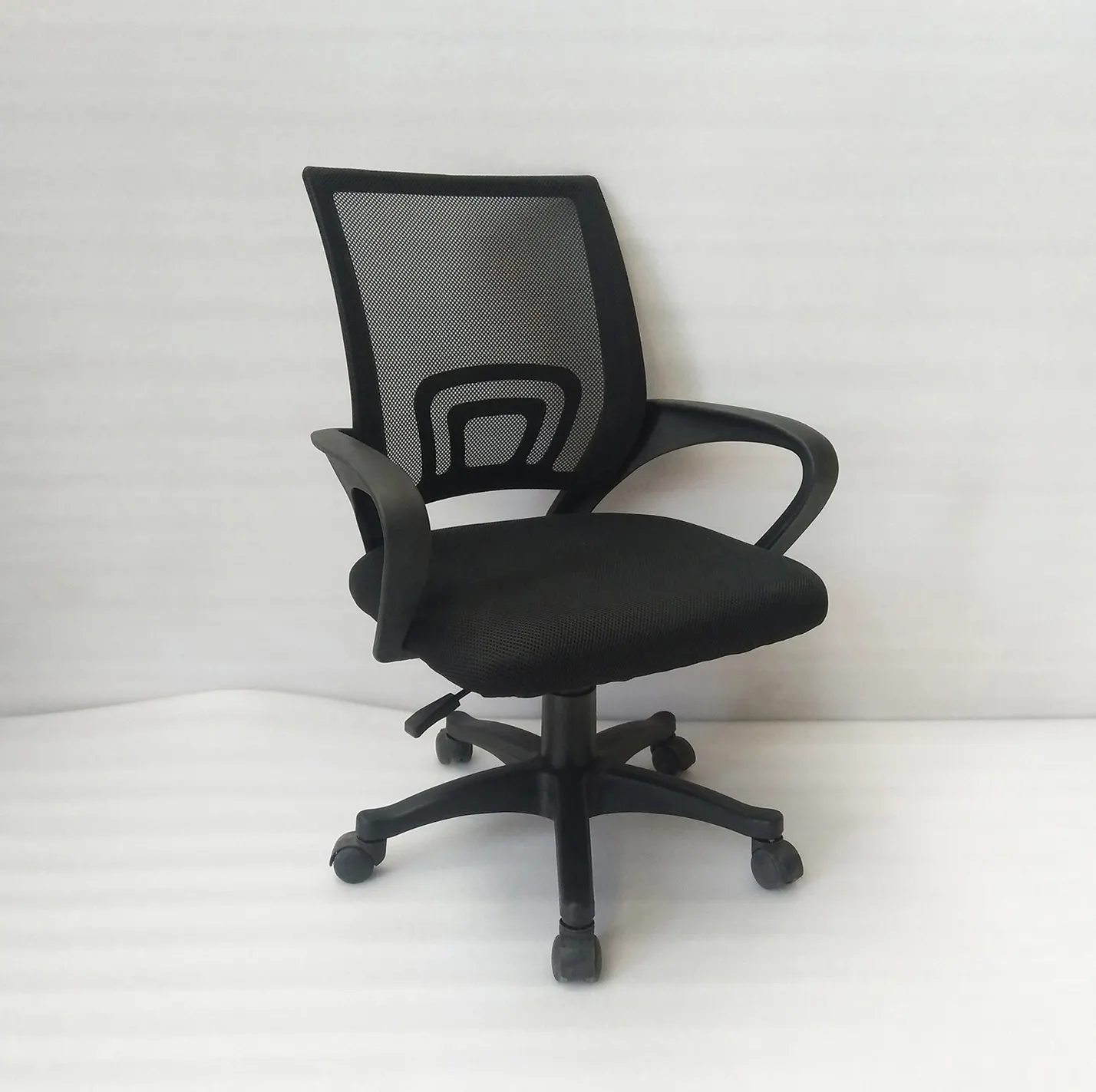 كرسي مريح من علي بابا بتصميمات لدعم القطنيات كراسي للمكاتب والعملاء