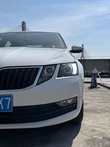 Voitures d'occasion pas chères à vendre Skoda <span class=keywords><strong>Octavia</strong></span> <span class=keywords><strong>2018</strong></span> Blanche 1.6L Manuelle Conduite à gauche Essence Berline - Product Image 5