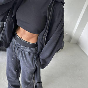 Retro Washed <strong>Old</strong> Sweatshirt Set Summer 2025 Thin Slimming Loose Sweatshirt Three-piece Set - Product Image 3