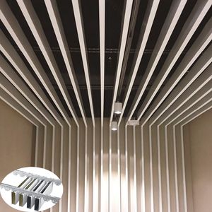 Panneau de façade en aluminium à grain de bois pour mur extérieur - Product Image 5